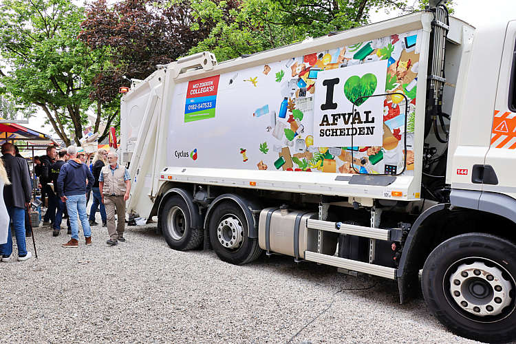 Rommelmarkt 2022 Waarder_235